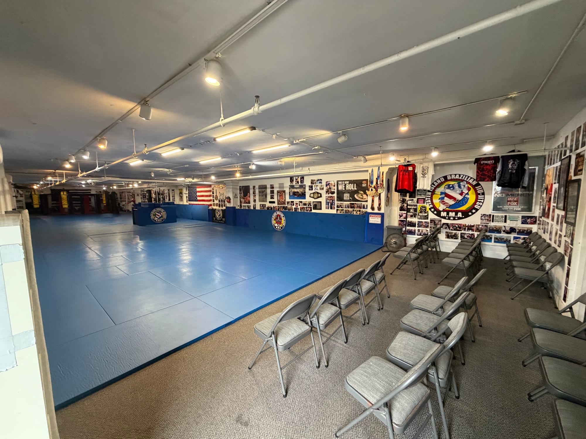 El piso principal de entrenamiento de Ironhand Boxing, 1230 Castleton Avenue, Staten Island